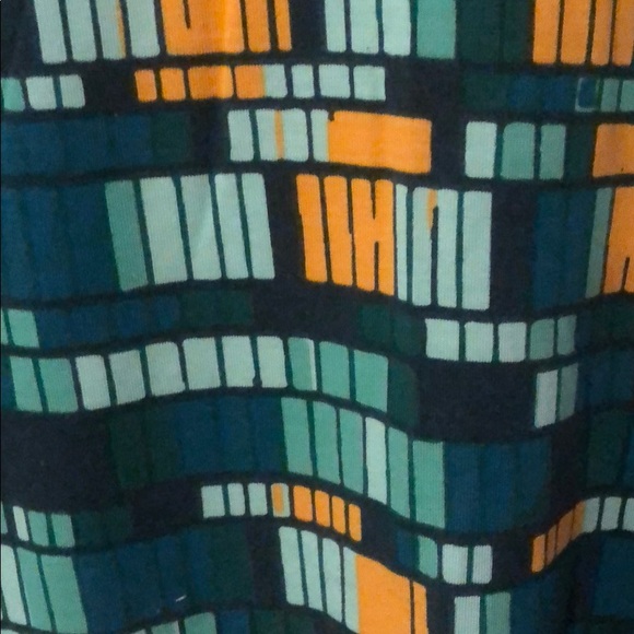 LulaRoe Randy Size Medium - Picture 3 of 4